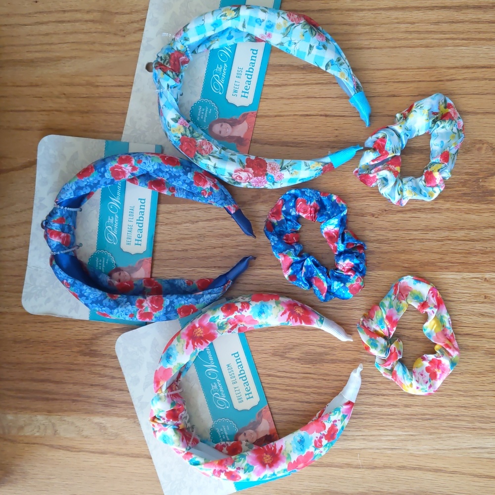 The Pioneer Woman - Set of 3 Headbands with Matching Scrunchie - NWT